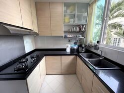 East Shine (D14), Apartment #597476761